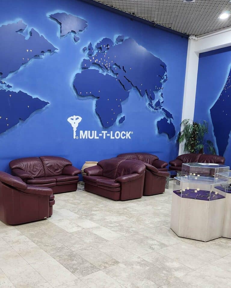 אודות 4 Entrance hall to Multilock offices
